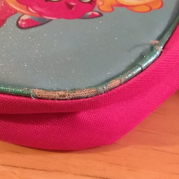 Shopkins #SQUADGOALS Backpack and Lunchbox Combo - Picture 11 of 13